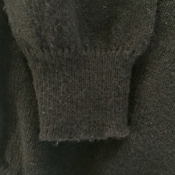 Holly Jolly sweater - Picture 5 of 7